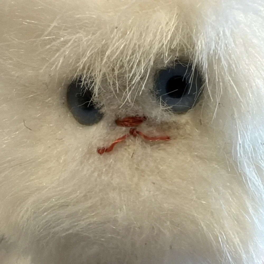 Vintage Fur‎ White Kitten 1980's Red Bow And Ears